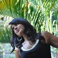 Sameera Reddy Looking Gorgeous in black Stills | Picture 93281